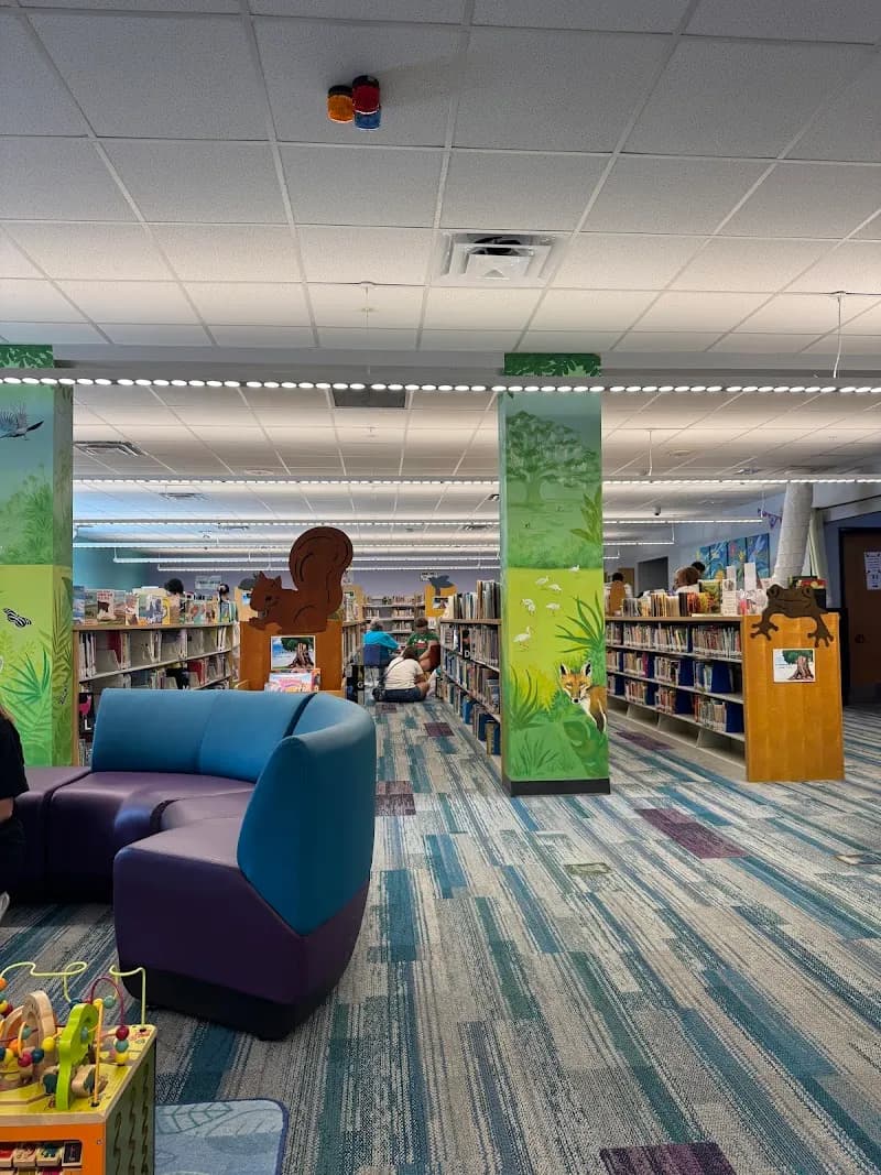 View of Safety Harbor Public Library in Safety Harbor, FL