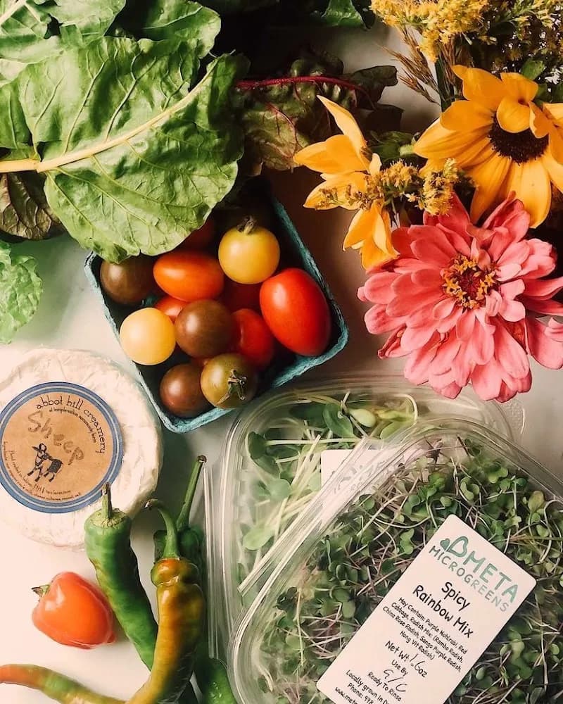 View of Salem NH Farmers Market in Plaistow, NH