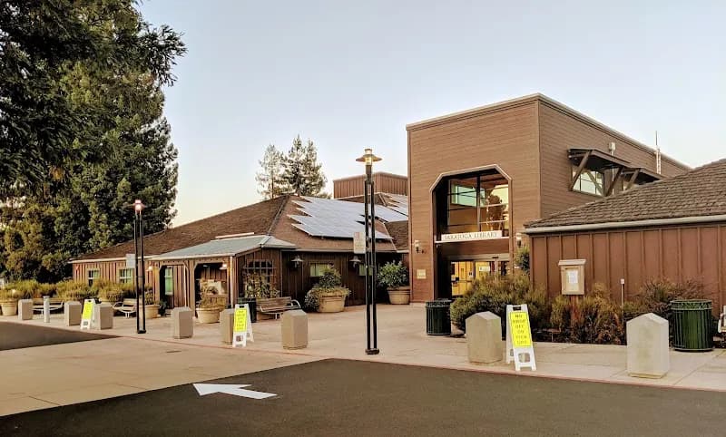 View of Saratoga Library in Saratoga, CA