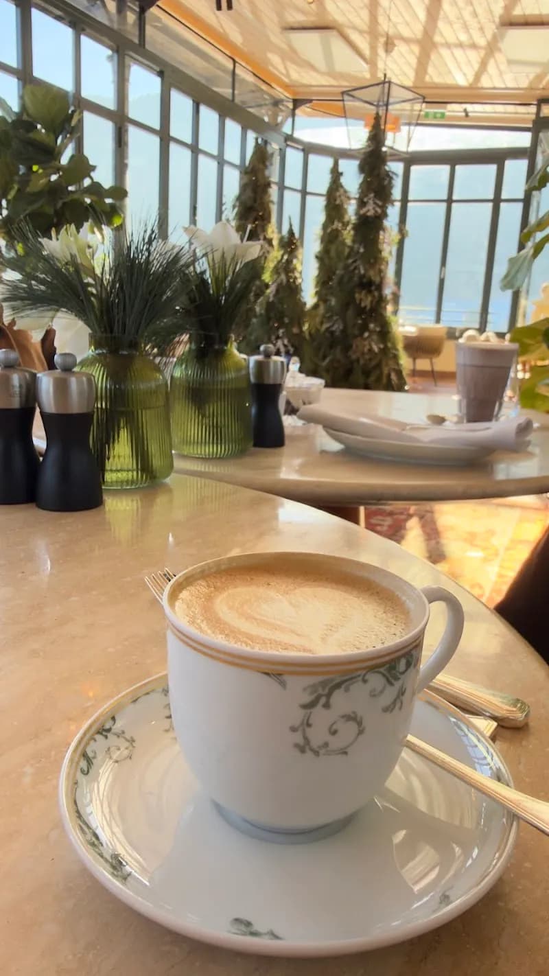 View of Schmitten Schlössl Café in Thalgau, Salzburg