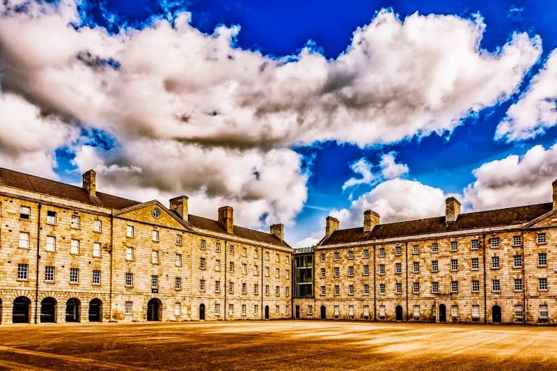 Science Gallery Dublin museum in Dublin, DUB