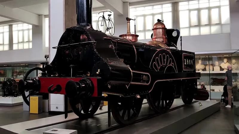 View of Science Museum in London, LDN