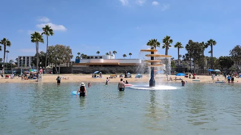 Seaside Lagoon tourist attraction in Redondo Beach, CA