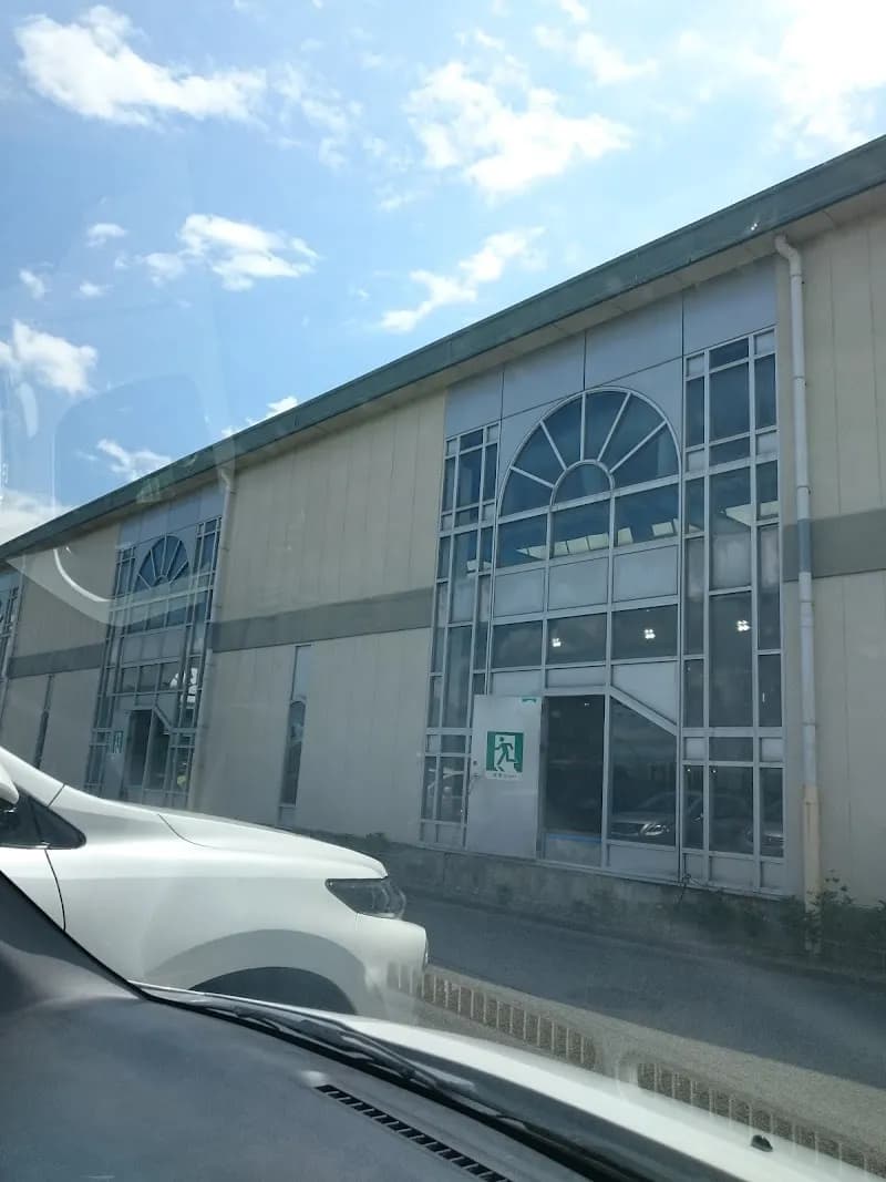 Sennanseisojimu Kumiai Sanesuonsui Pool swimming pool in Sennan, Osaka