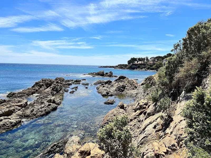 Sentier des Douaniers de Saint-Aygulf hiking area in Théoule-sur-Mer, PACA