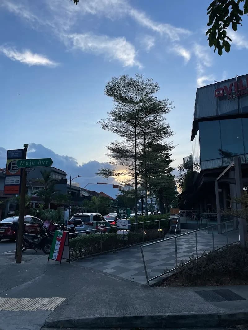 View of Serangoon Garden Estate in Serangoon, SG