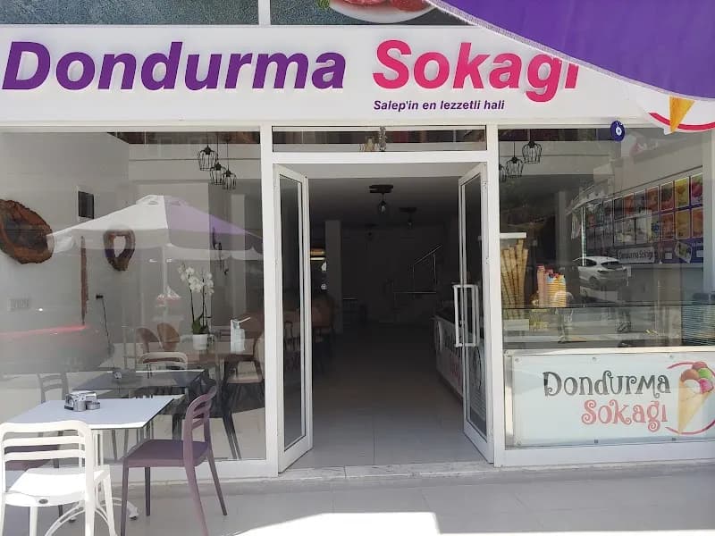 Serik Ice Cream & Dessert House ice cream in Serik, Antalya