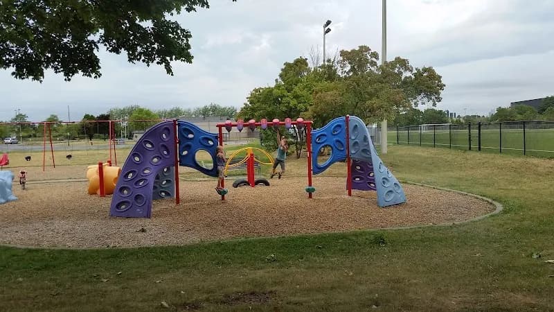 Sherwood Forest Park park in Burlington, ON