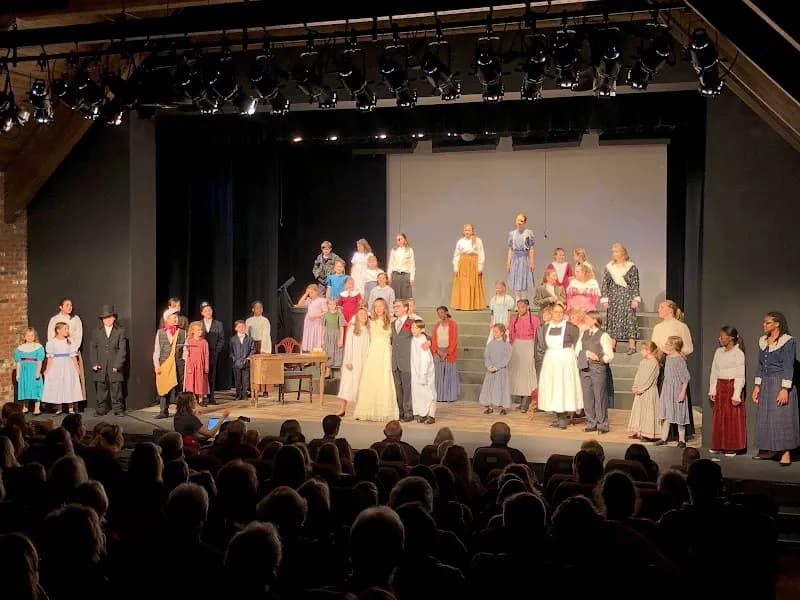 View of Shreveport Little Theatre in Shreveport, LA