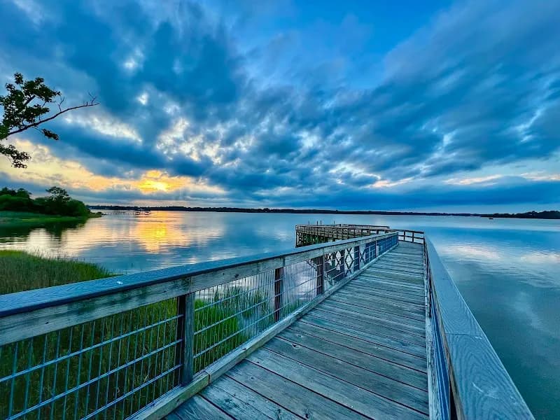 Sleepy Hole Park park in Suffolk, VA