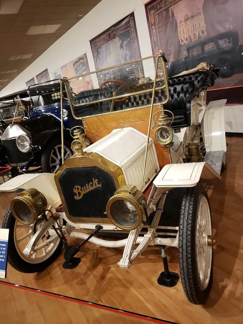 View of Sloan Museum of Discovery in Flint, MI