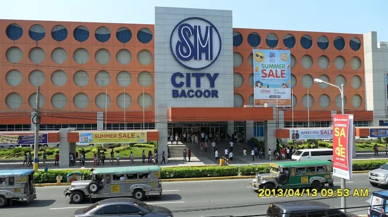 SM City Bacoor shopping in Bacoor, NCR