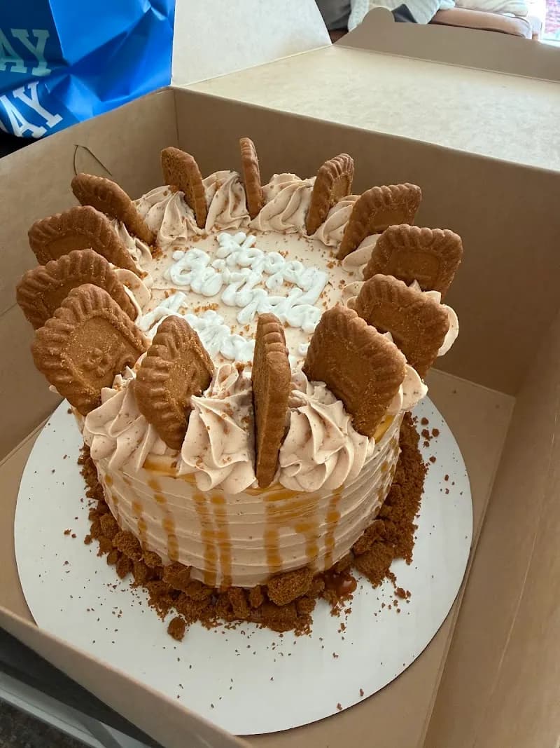 View of Smallcakes- A Cupcakery Elmhurst in Elmhurst, IL