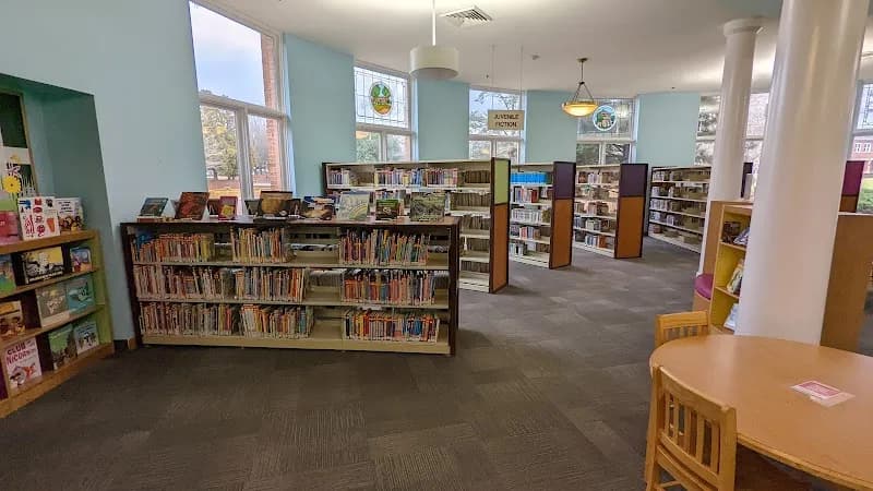View of Smyrna Public Library in Smyrna, GA