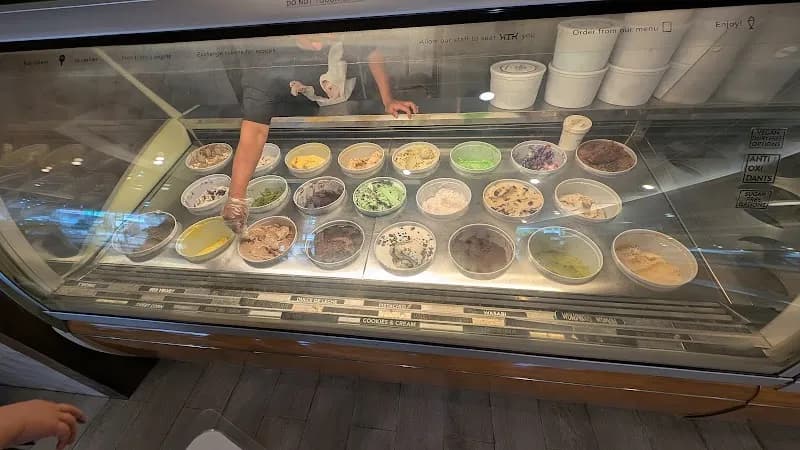 View of Snowball Ice Cream Shop in Makati, NCR