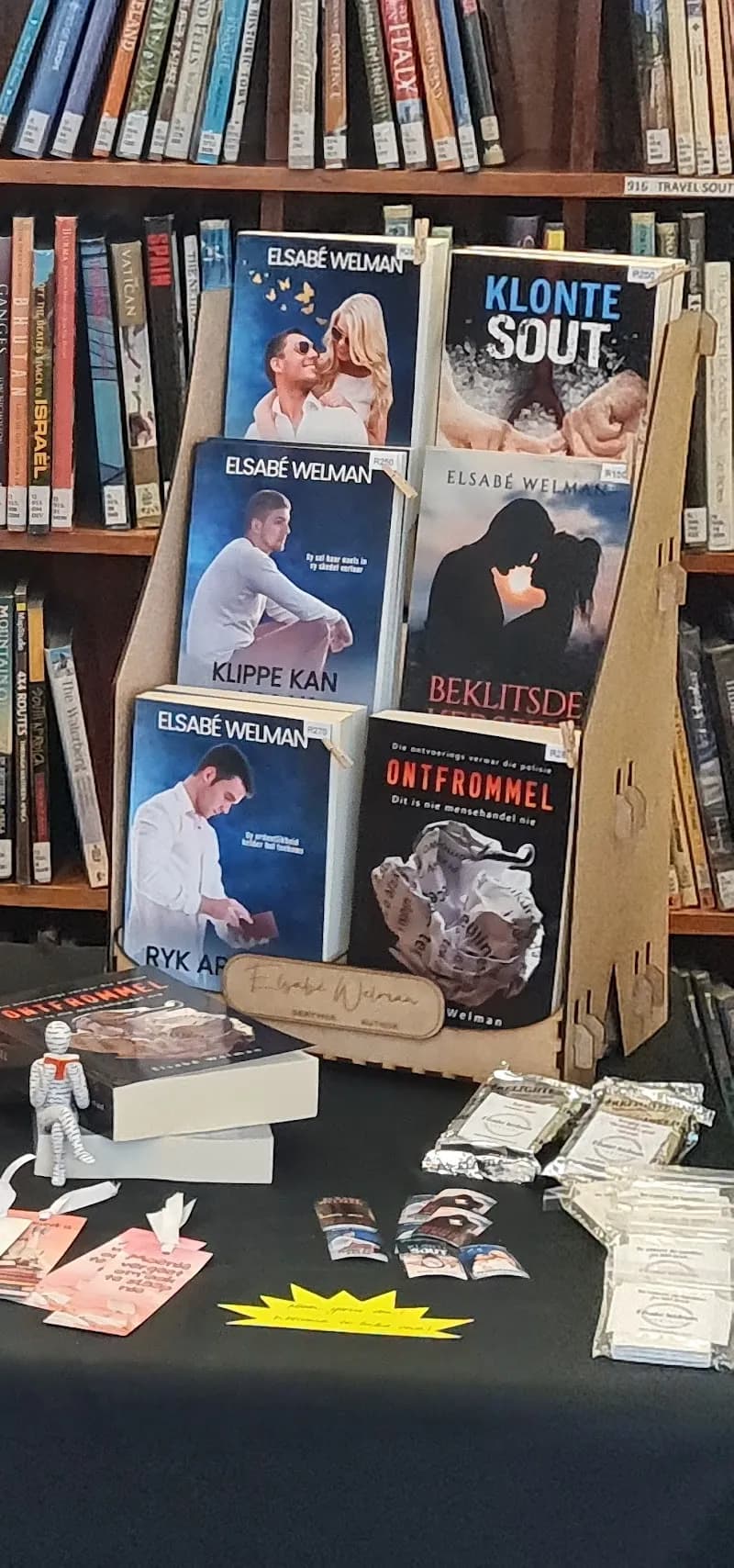 View of Somerset West Public Library in Somerset West, WC