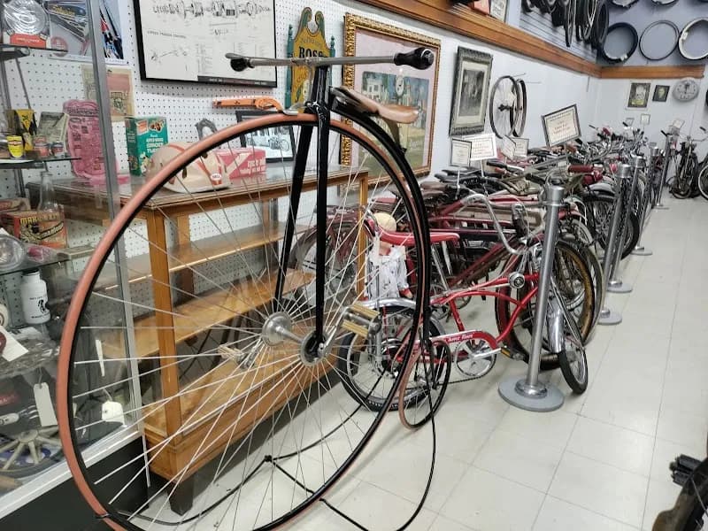 View of South Shore Cyclery in Cudahy, WI