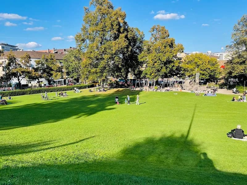 View of Spielplatz Kollerwiese in Wiedikon, ZH