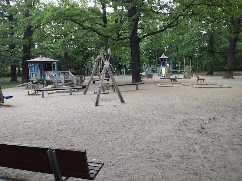Spielplatz playground in Spandau, BE