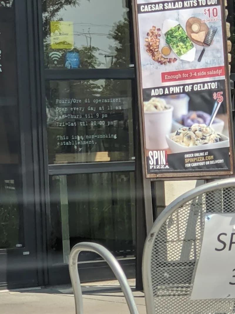 View of SPIN! Pizza in Lenexa, KS