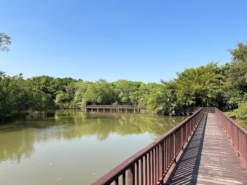 Sri Nakhon Khuean Khan Park and Botanical Garden state park in Rattanakosin, BKK