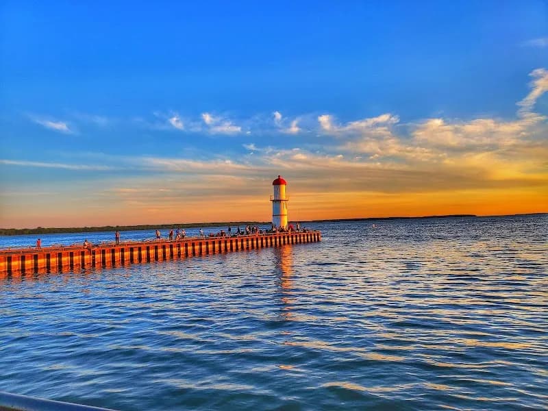 View of St. Louis Park in Dollard-des-Ormeaux, QC
