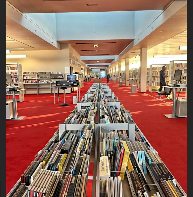 Stadt Salzburg - Stadtbibliothek library in Thalgau, Salzburg
