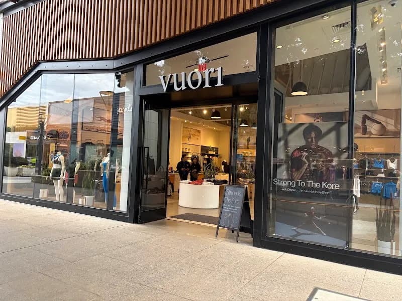 Stanford Shopping Center shopping mall in Palo Alto, CA