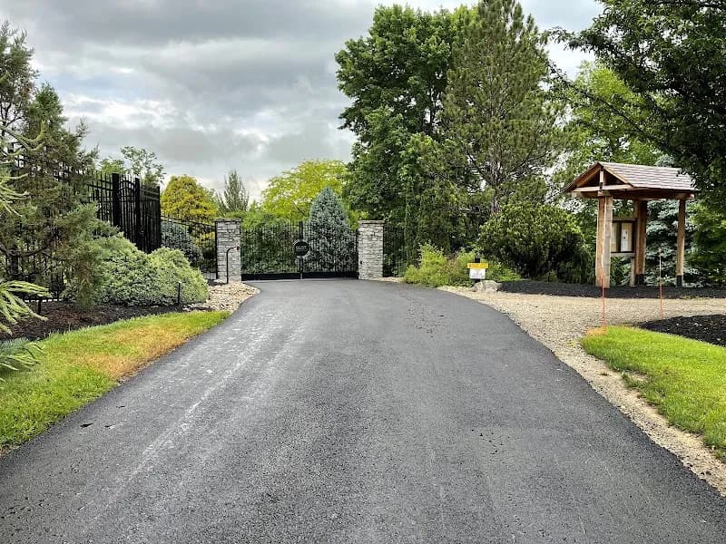 Stanley M. Rowe Arboretum botanical garden in Indian Hill, OH