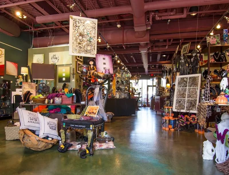 View of Starring The Gallery in Northville, MI