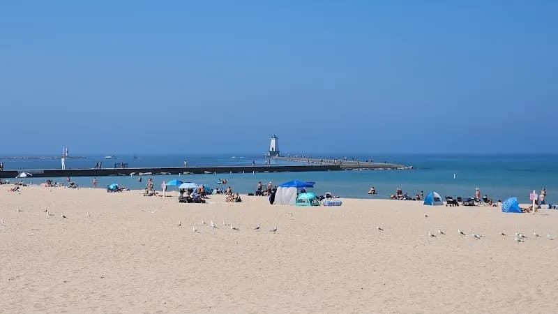 Stearns Park park in Elberta, MI