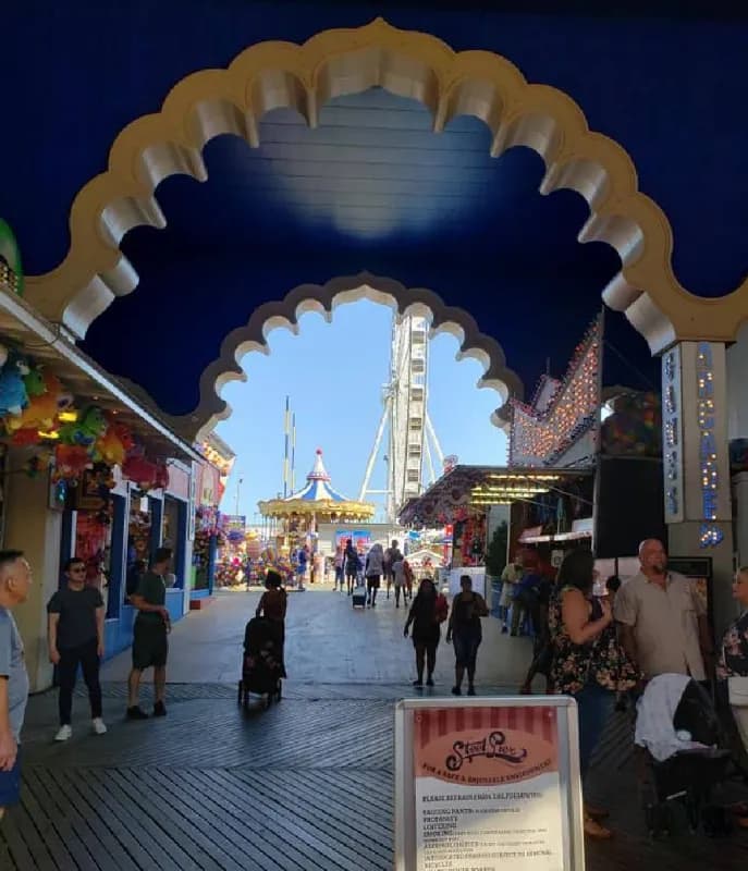 Steel Pier amusement park in Atlantic City, NJ
