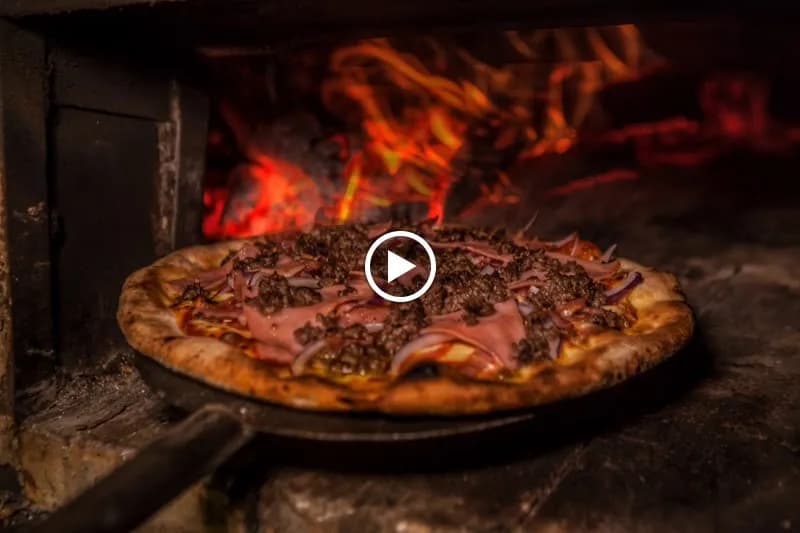 View of Stiefel Pub in Barrio Escalante, SJ