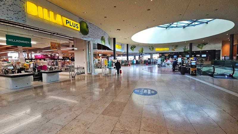 Stockerauer Einkaufszentrum - Family Area entertainment in Gerasdorf bei Stockerau, VIE