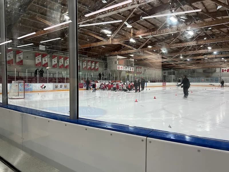 Streetsville Community Centre recreation center in Streetsville, ON