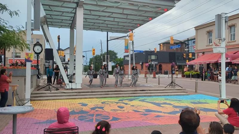 View of Streetsville Village Square in Mississauga, ON