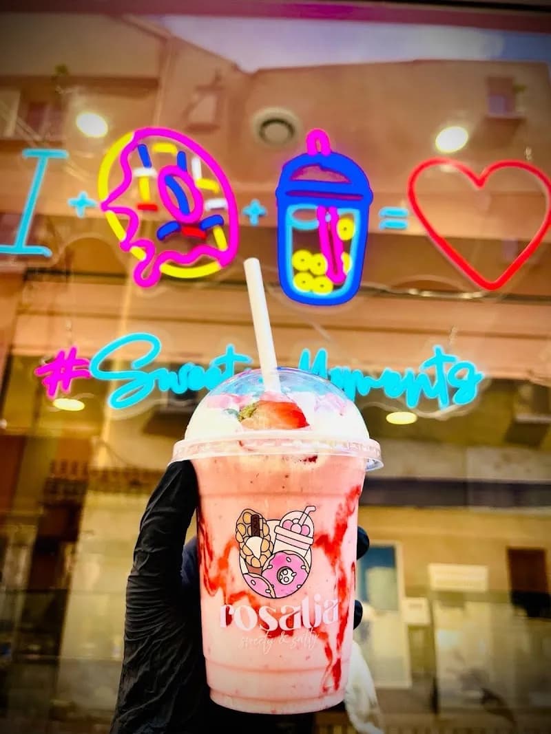 View of Studio Bubble Tea in Saint-Germain-en-Laye, IDF