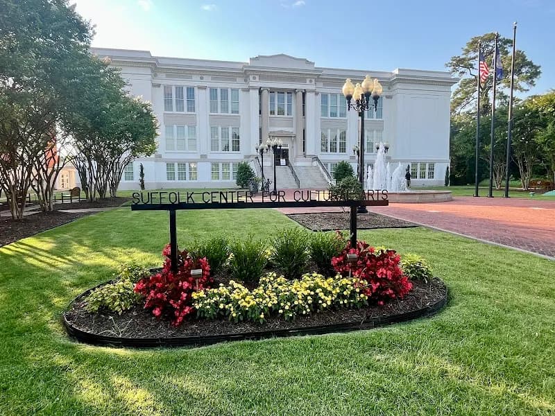 Suffolk Center for Cultural Arts art gallery in Suffolk, VA