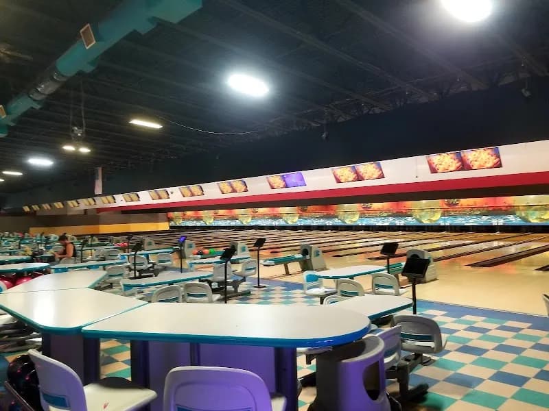 View of Summit Lanes in Gretna, NE