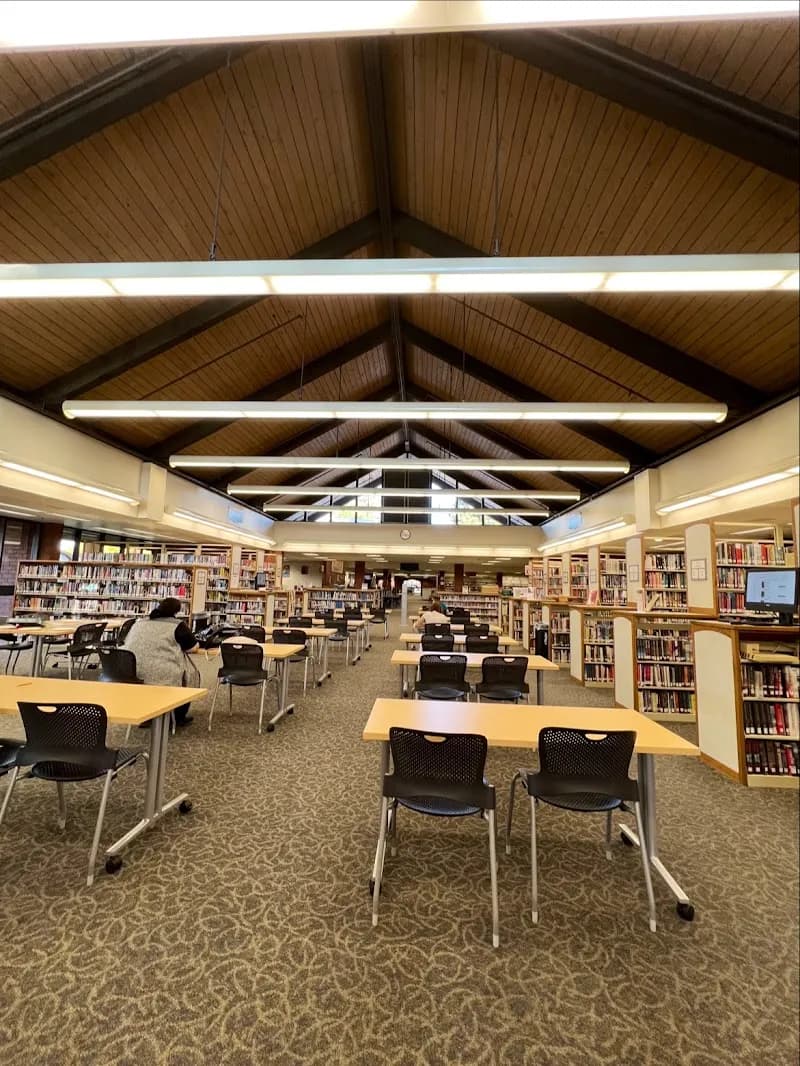 Sunnyvale Public Library library in Sunnyvale, CA