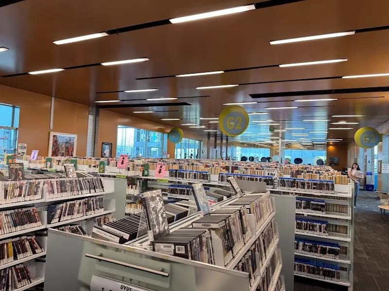 View of Sunrise Mountain Library in Peoria, AZ