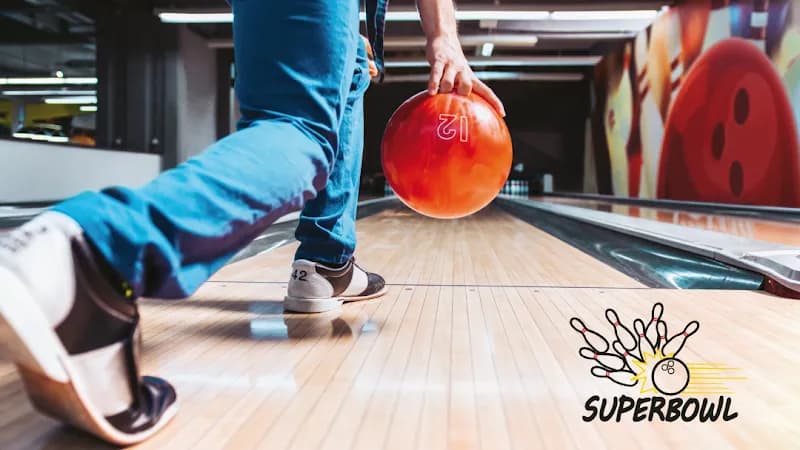 Superbowl bowling alley in Florence, TC