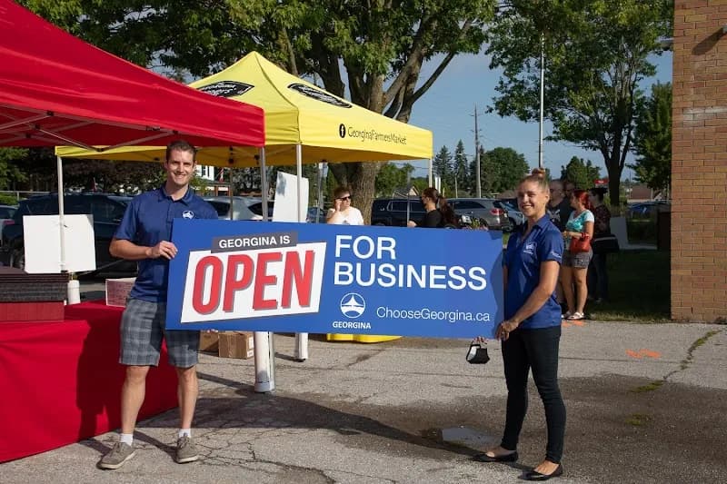 View of Sutton Farmers Market in Georgina, ON