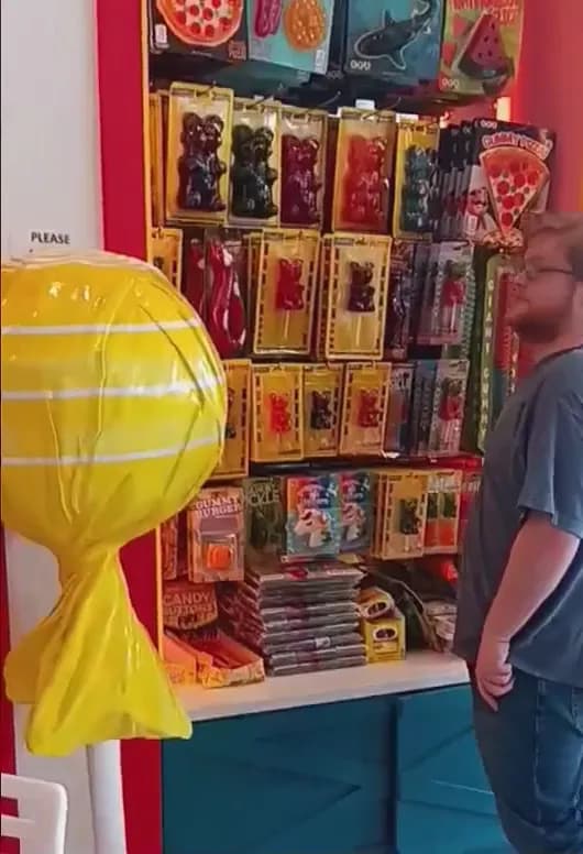 View of Sweet Noshings in East Memphis, TN