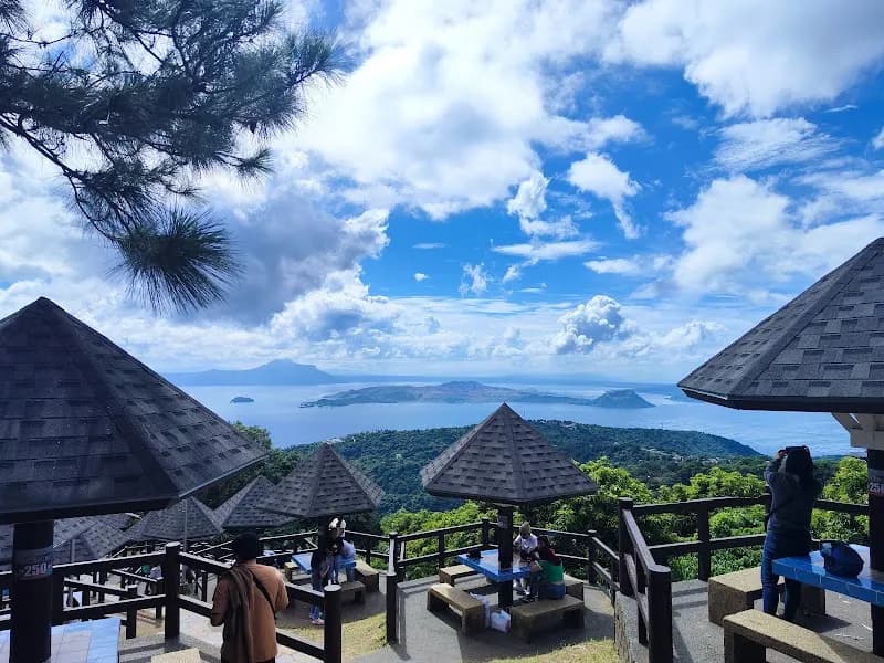 Tagaytay Picnic Grove park in Dasmariñas, NCR