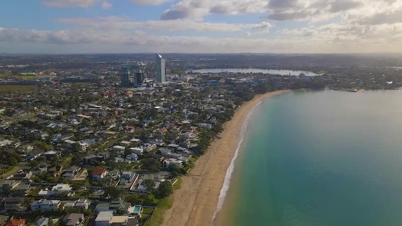 Takapuna Beach beach in Auckland, AKL