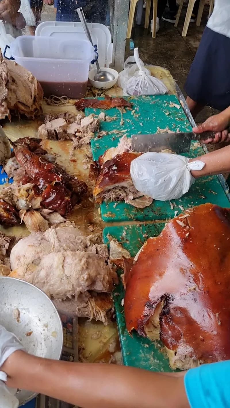 View of Talamban Public Market Vicinity Family Dining in Talamban, CV