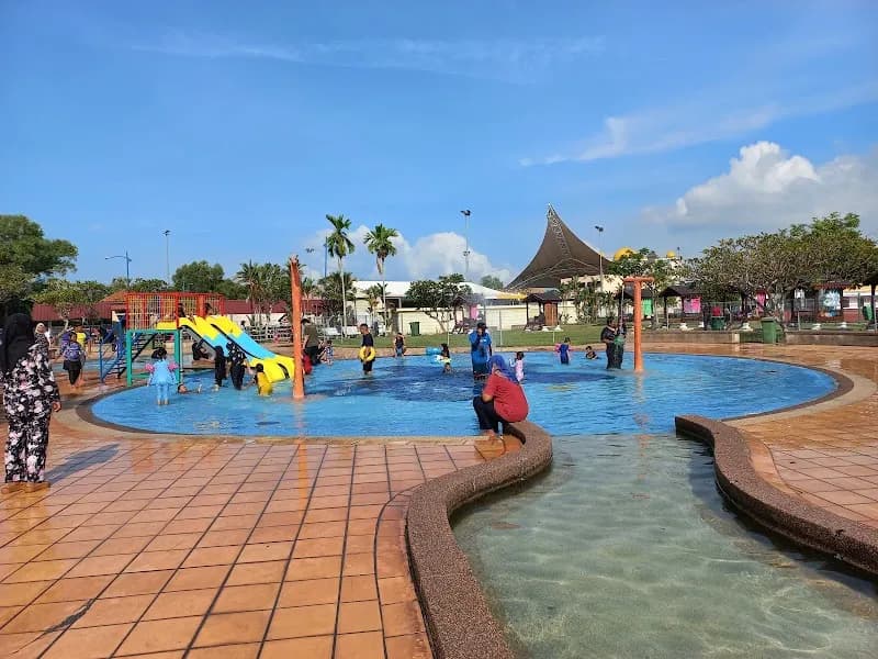 View of Taman Bukit Mertajam Splash Pad in Bukit Mertajam, Penang
