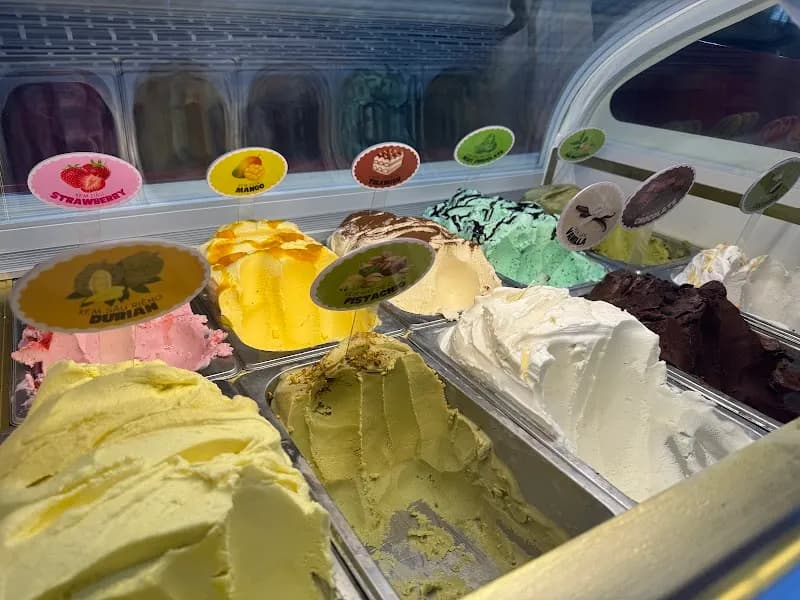 View of Tan Phu Ice Cream Corner in Tan Phu, HCMC