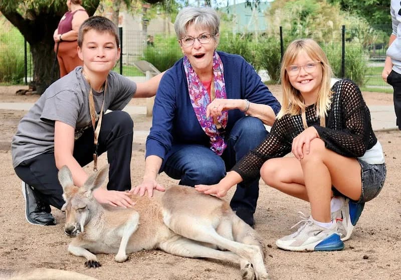 Tanganyika Wildlife Park zoo in Wichita, KS